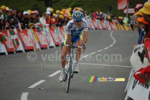Hubert Dupont (AG2R La Mondiale) at the finish on Hautacam (452x)