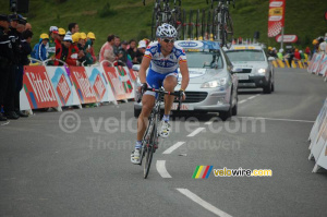 Stijn Devolder (QuickStep) at the finish on Hautacam (446x)