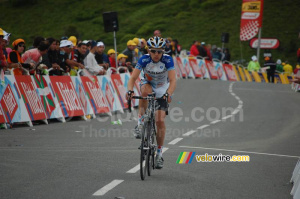 Trent Lowe (Garmin Chipotle) at the finish on Hautacam (341x)
