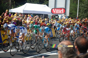 Gert Steegmans (QuickStep), Sébastien Chavanel (Française des Jeux), Thor Hushovd (Crédit Agricole), Erik Zabel (Milram), Leonardo Duque (Cofidis), Julian Dean (Garmin Chipotle), Heinrich Haussler (Gerolsteiner), Jimmy Casper (Agritubel), Robbie McEwen (S (514x)