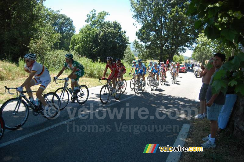 Fabian Wegmann (Gerolsteiner), Jimmy Engoulvent (Crédit Agricole) & Sylvain Chavanel (Cofidis)