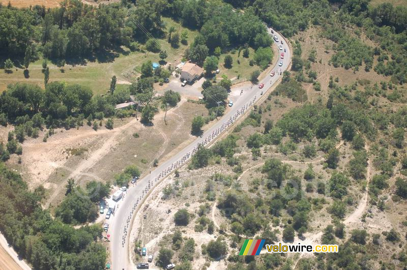 Le peloton vu depuis l'hélicoptère (2)