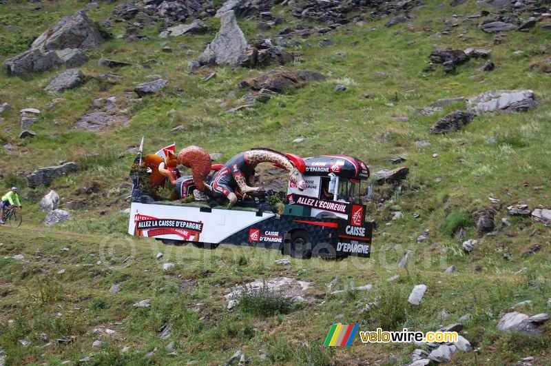 Caisse d'Epargne dans la descente du Col d'Agnel