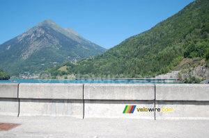 View from a bridge close to Allemond (559x)
