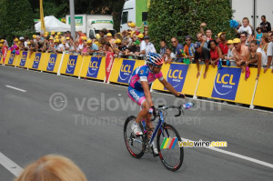 Daniele Righi (Lampre) jete son bidon à Montluçon (591x)