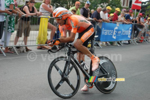 Egoi Martinez (Euskaltel Euskadi) à l'arrivée à Saint-Amand-Montrond (798x)