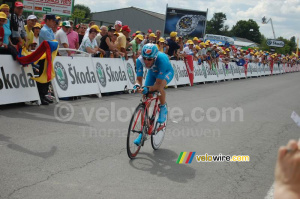 Jérôme Pineau (Bouygues Telecom) à l'arrivée à Saint-Amand-Montrond (954x)