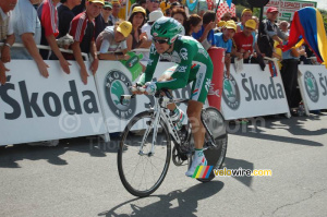 Alexandre Botcharov (Crédit Agricole) à l'arrivée à Saint-Amand-Montrond (843x)