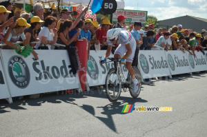 Kim Kirchen (Columbia) à l'arrivée à Saint-Amand-Montrond (876x)