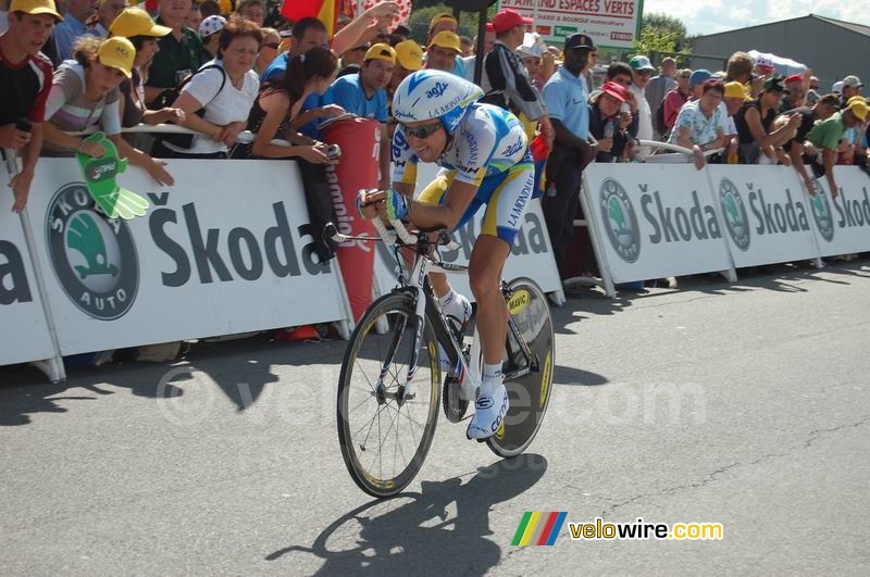Tadej Valjavec (AG2R La Mondiale) at the finish in Saint-Amand-Montrond