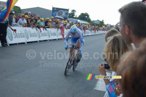 Christian Vandevelde (Garmin Chipotle) à l'arrivée à Saint-Amand-Montrond (710x)