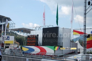 Flags in the Mapei Cycling Stadium (412x)