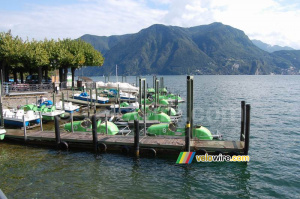 Pedal boats on the Lake of Lugano (877x)