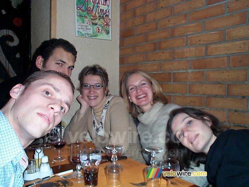 Restaurant Chez Papa: Thomas, Cédric, Isabelle, Aude & Marie