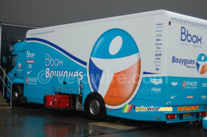 Le camion de BBox Bouygues Telecom (852x)