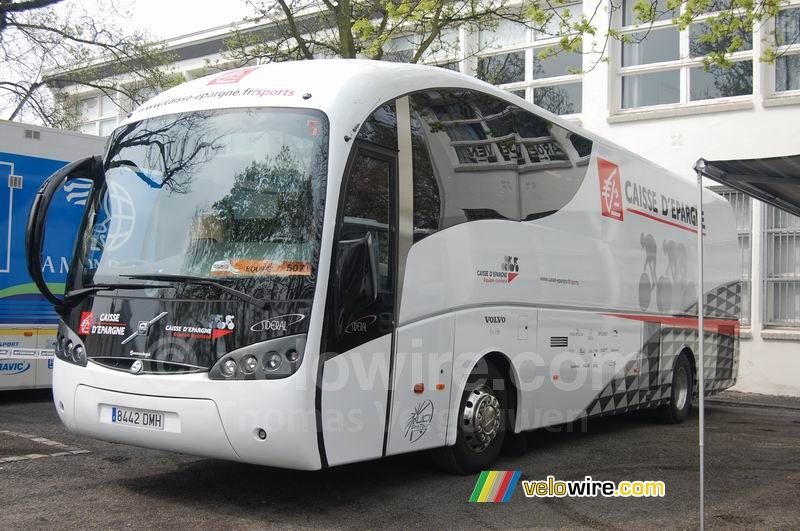 De bus van Caisse d'Epargne