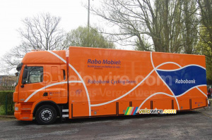 Le camion atelier de l'équipe Rabobank (2037x)