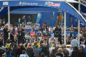 Thor Hushovd (Cervélo TestTeam) félicite Tom Boonen (588x)