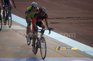 Marlon Perez (Caisse d'Epargne) & Maciej Bodnar (Liquigas) (859x)