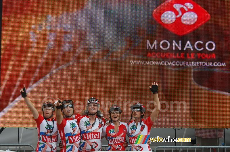 The Team Vittel bij de ploegenpresentatie in Monaco