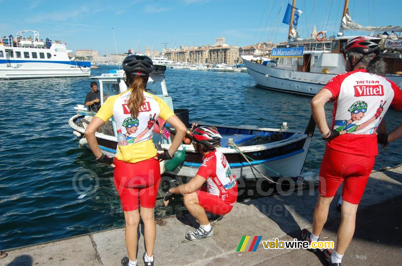 The Team Vittel au Vieux Port à Marseille