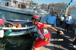 Bernard Laplume dives in Marseille (455x)