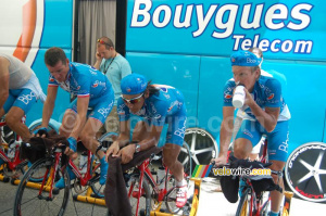 Thomas Voeckler, Yukiya Arashiro & Yury Trofimov (Bbox Bouygues Telecom) (409x)