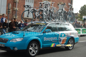 The Bbox Bouygues Telecom car (334x)