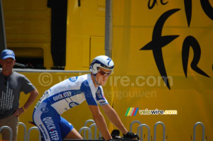 Sylvain Chavanel (Quick Step) avant le départ du contre-la-montre par équipes à Montpellier (445x)