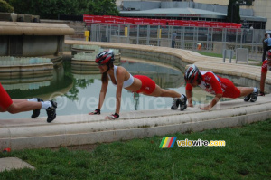 Le warming up de Maria Del Velo & Bernard Laplume (185x)
