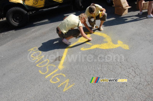 Les caravaniers dessinent le kangourou de Roadsign (2) (258x)