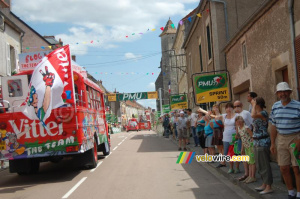 Le sprint à Suilly-la-Tour (225x)