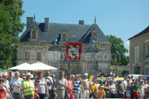 Un château à Commissey (235x)