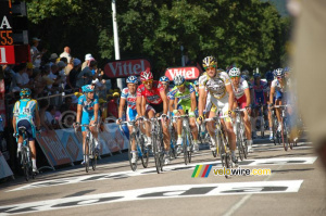 Fabian Cancellara (Saxo Bank) & Mark Renshaw (Columbia-HTC) à Vittel (772x)