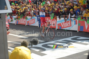 Serguei Ivanov (Team Katusha) remporte l'étape à Besançon (254x)
