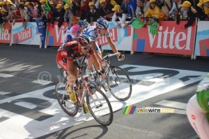 Jose Joaquin Rojas (Caisse d'Epargne) & Koen de Kort (Skil-Shimano) à Besançon (257x)