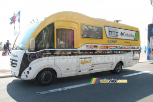 Le bus de l'équipe HTC-Columbia (395x)