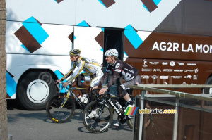 André Greipel (HTC-Columbia) & Daniel Lloyd (Cervélo TestTeam) (504x)