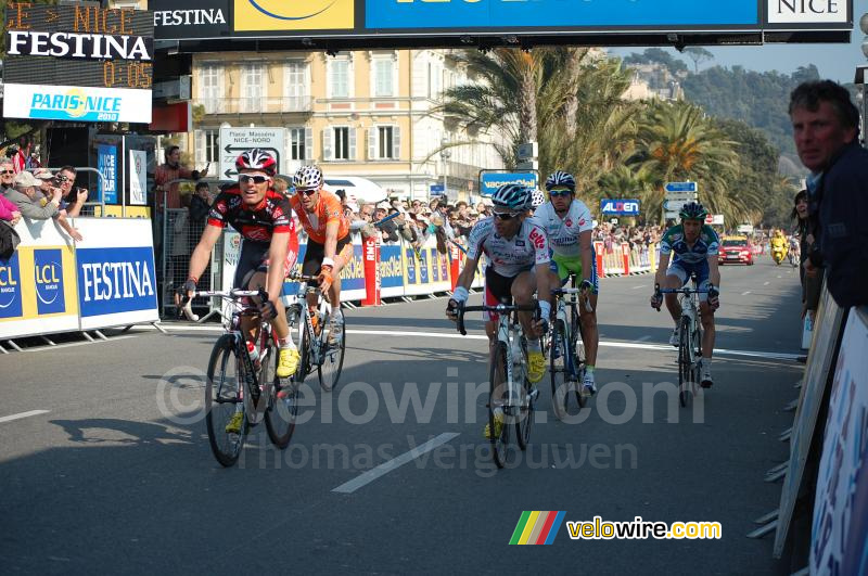 Luis Lon Sanchez (Caisse d'Epargne), Jean-Christophe Praud (Omega Pharma-Lotto), Samuel Sanchez (Euskaltel-Euskadi), Roman Kreuziger (Liquigas-Doimo) & Jrme Coppel (Saur-Sojasun)