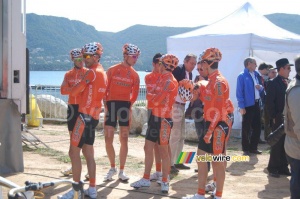 Les coureurs de l'équipe Euskaltel-Euskadi (522x)