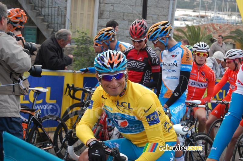 Pierrick Fédrigo (Bbox Bouygues Telecom) in the yellow jersey (2)