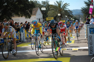 Russell Downing (Team Sky) remporte la deuxième étape devant Michael Albasini et Pierrick Fédrigo (1) (972x)