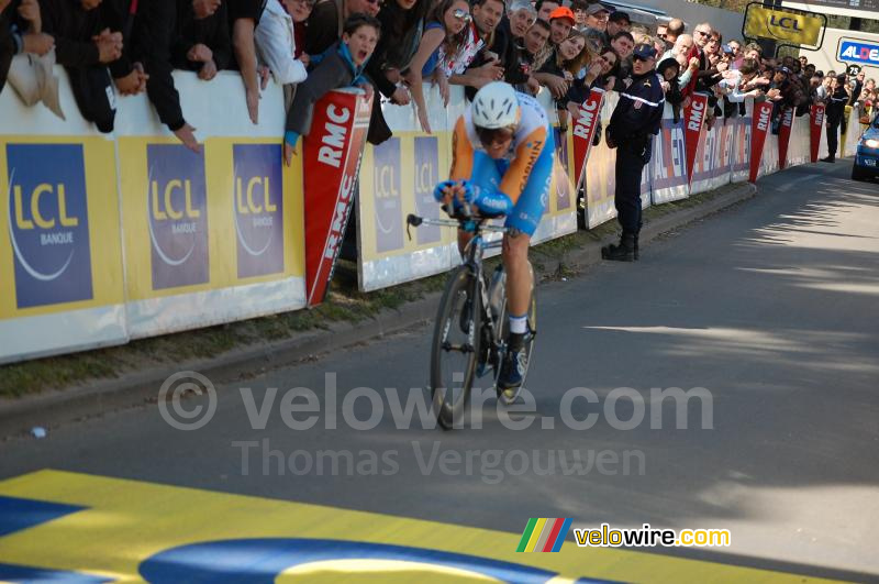 David Millar (Garmin-Transitions) bij de finish