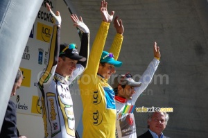 Le podium du Critérium International 2010 : 1/ Pierrick Fédrigo, 2/ Michael Rogers, 3/ Tiago Machado (442x)