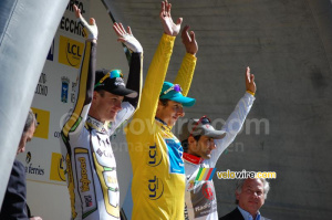 Le podium du Critérium International 2010 : 1/ Pierrick Fédrigo, 2/ Michael Rogers, 3/ Tiago Machado (543x)