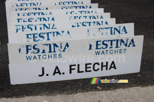 Name plates - Juan-Antonio Flecha (728x)