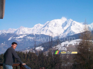 Bernard devant le Mont-Blanc (187x)