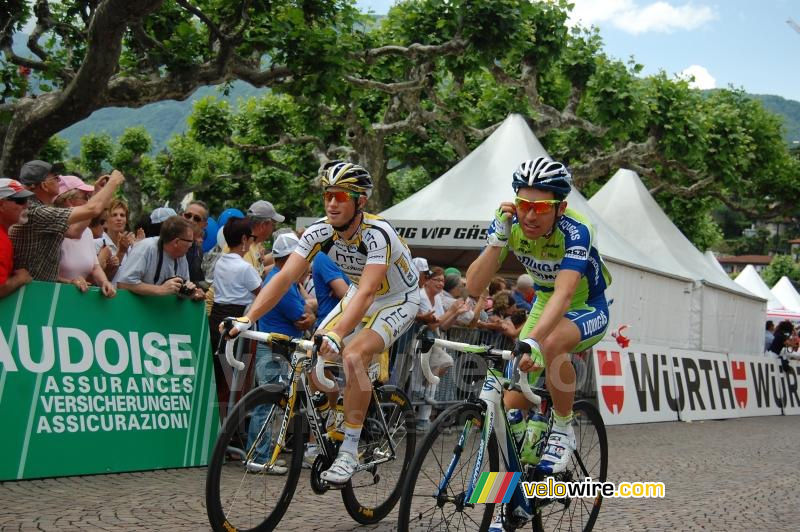 Mark Renshaw (HTC-Columbia) & Daniel Oss (Liquigas-Doimo)