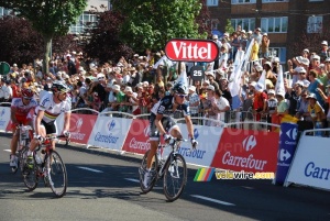 Jakob Fuglsang (Team Saxo Bank), Cadel Evans (BMC Racing Team) & Stéphane Augé (Cofidis) (420x)