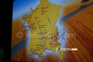 The official 2011 Tour de France map (530x)